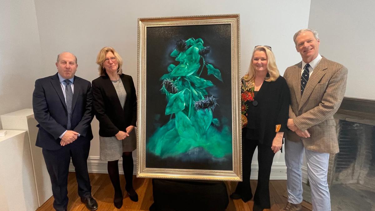 Rockefeller Family Donates Chinese Oil Painting to Pace University