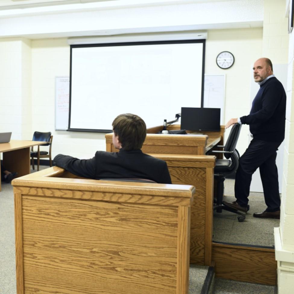 Elisabeth Haub School of Law at Pace University Professor Lou Fasulo teaching in a classroom
