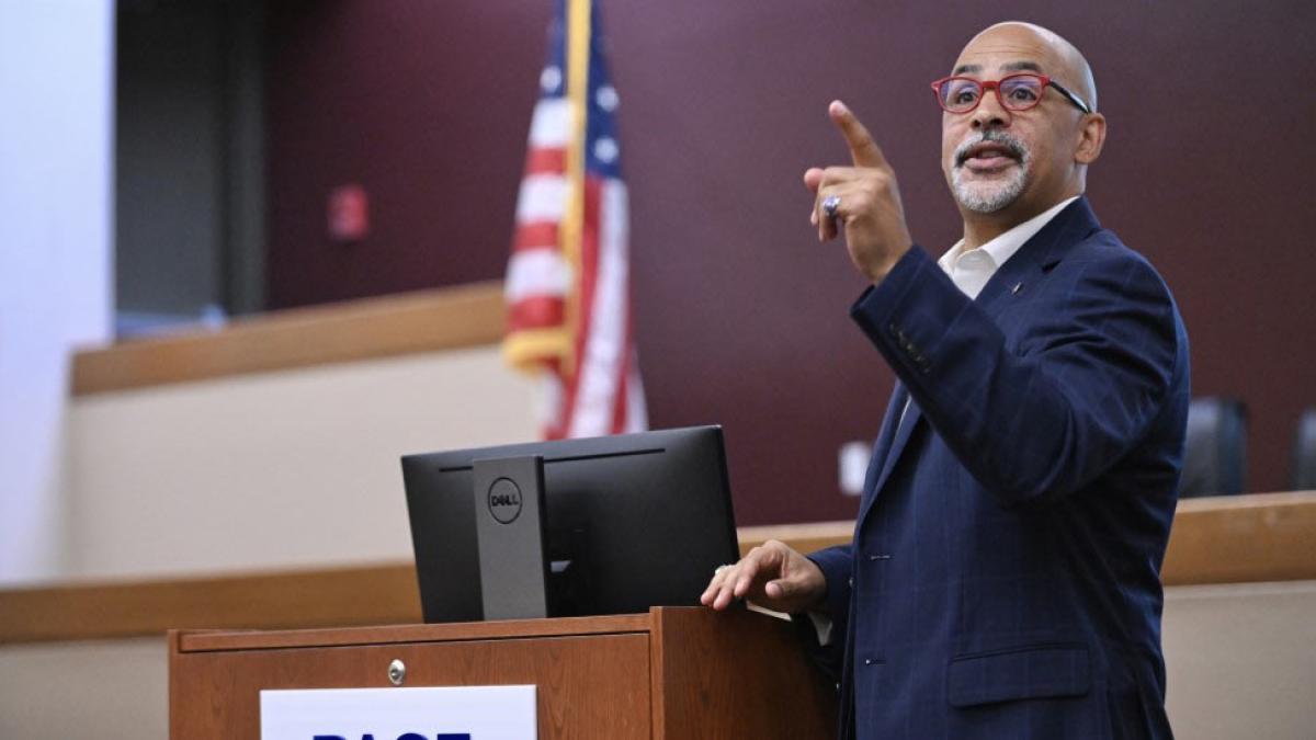 Chris Rabb presenting the 2023 Dyson Lecture at the Elisabeth Haub School of Law at Pace University