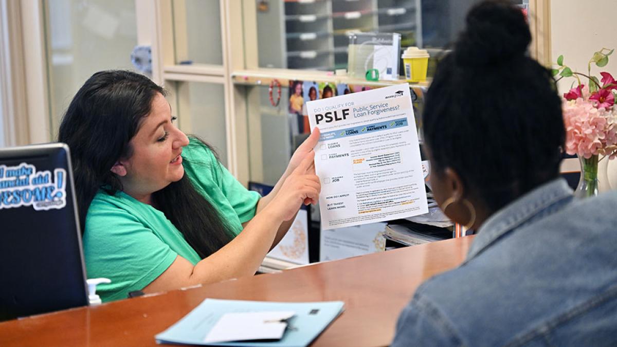 financial aid office at Elisabeth Haub School of Law at Pace University, White Plains