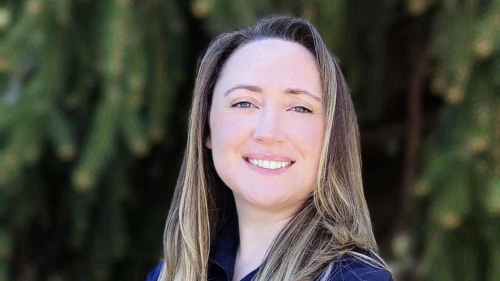 headshot of student Jennifer Kelly Kennedy